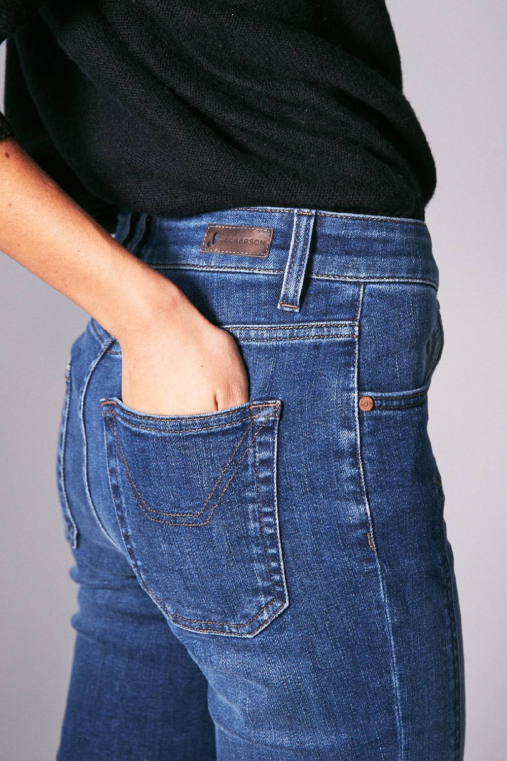 Jeckerson 5 tasche skinny con toppa in denim blu scuro Qualità Garantita