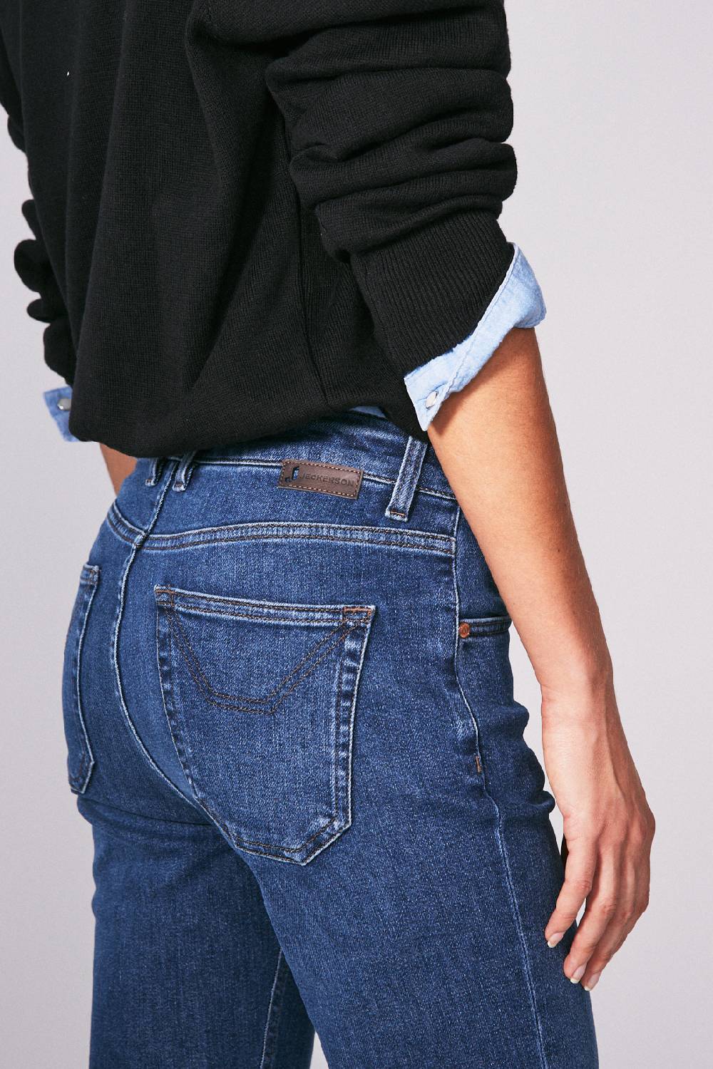 Jeckerson 5 tasche slim fit in denim blu scuro Novità