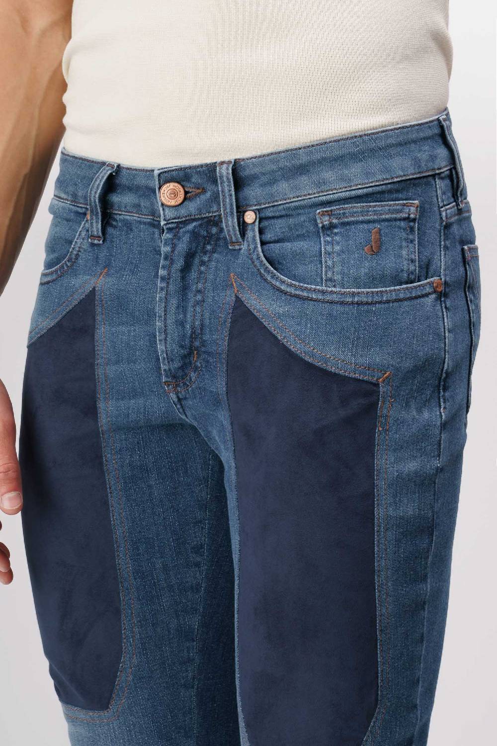 Jeckerson James - Pantalone 5 tasche con toppa in comfort denim blu scuro Economico
