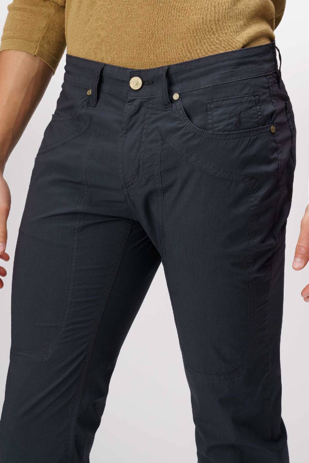 Jeckerson John - Pantalone 5 tasche con toppa blu scuro Offerte