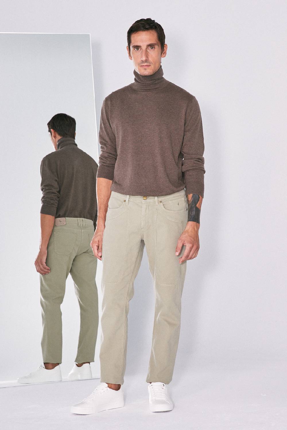 Jeckerson Pantalone in cotè de cheval slim fit con toppa Vendite stagionali