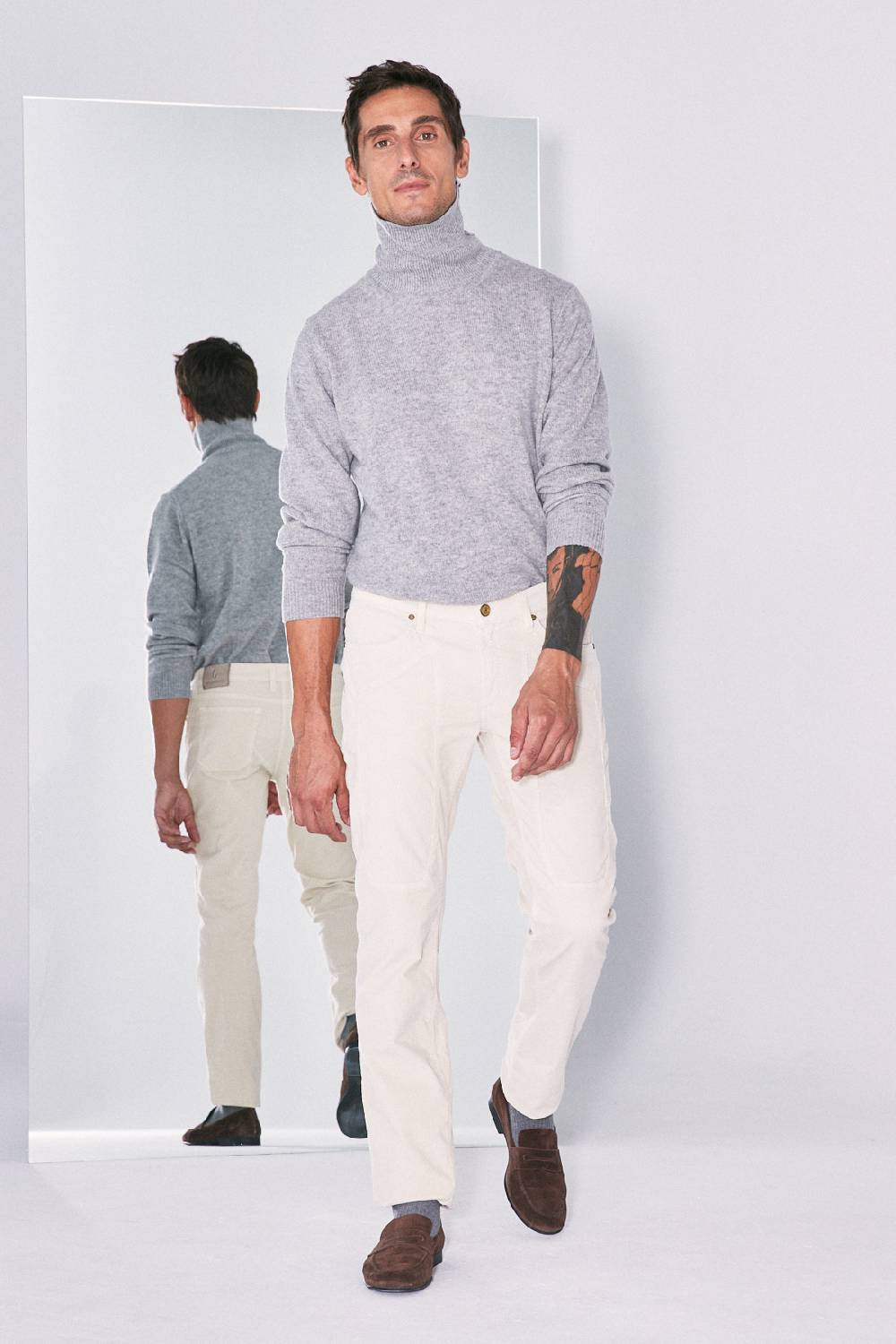 Jeckerson Pantalone slim fit in velluto con toppa in tono Offerta per la Festa della Mamma