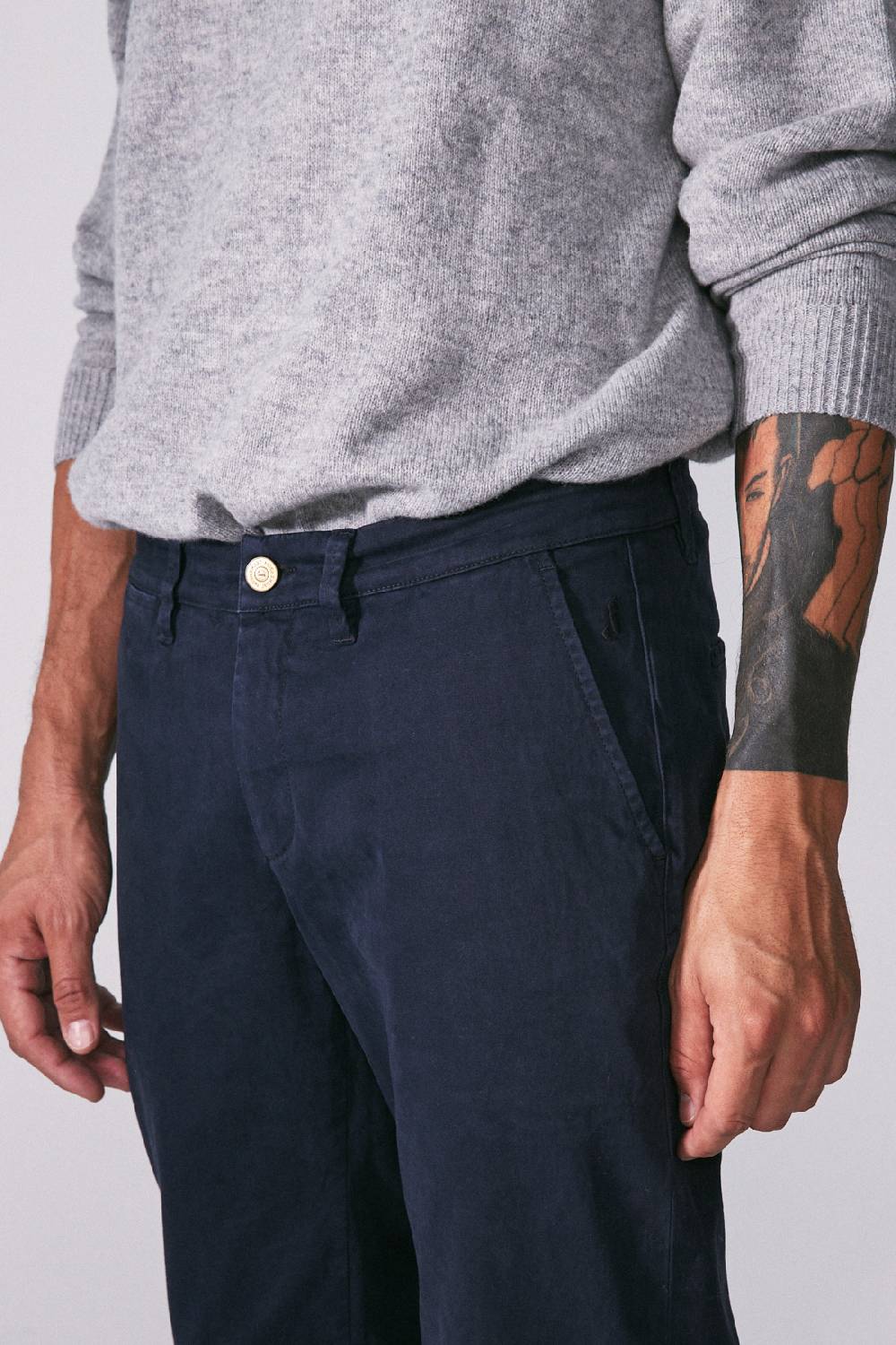 Jeckerson Chino in raso stretch con risvolto Offerta San Valentino