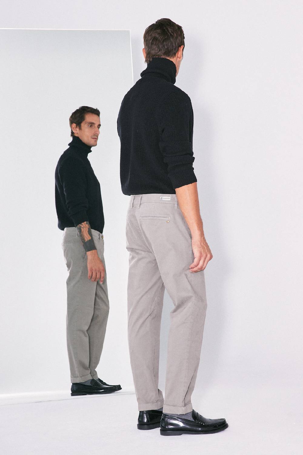 Jeckerson Chino in raso stretch con risvolto Offerta San Valentino