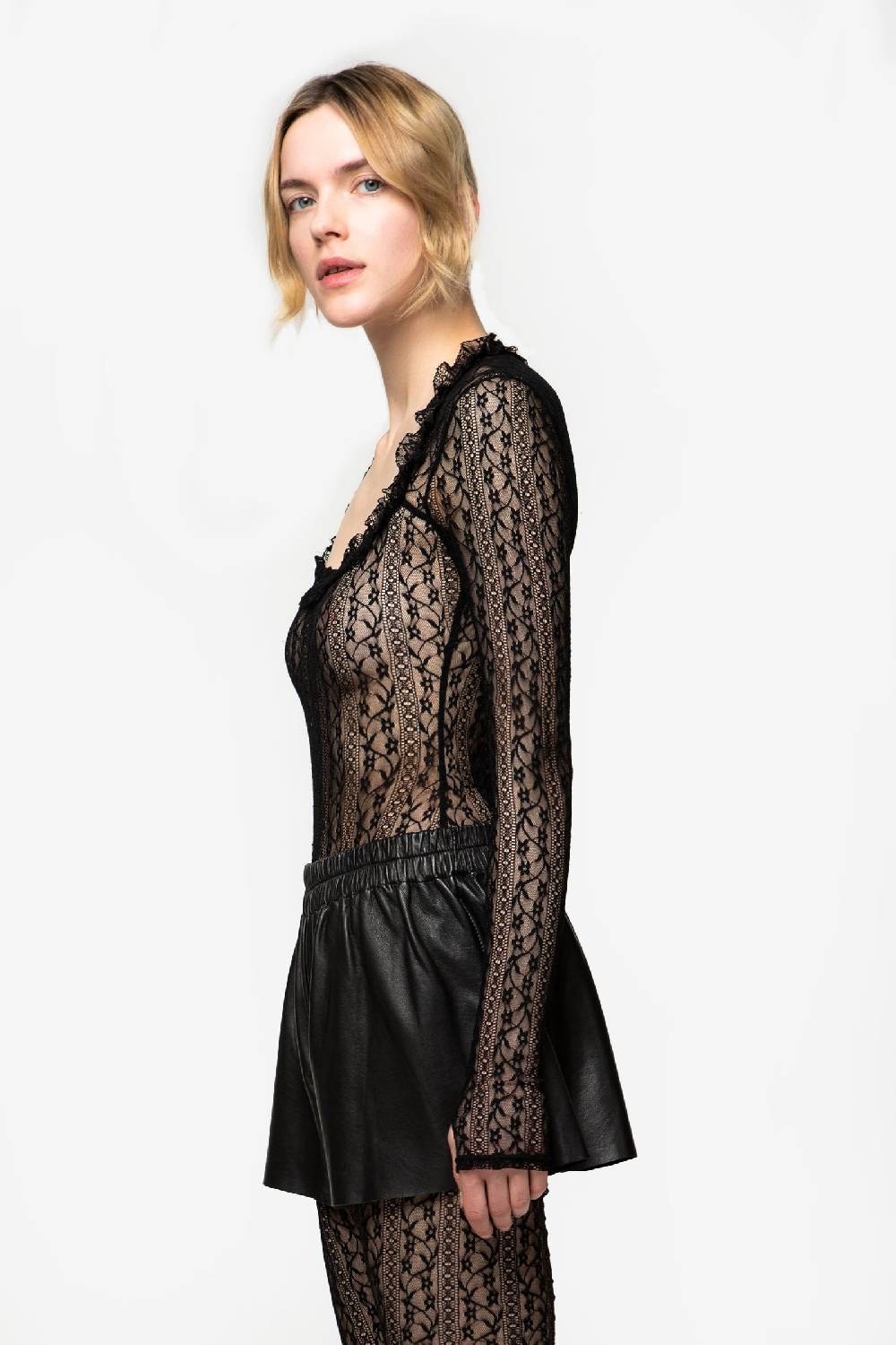 Kristina Ti FUTURA - Undress lace T-shirt Negozio