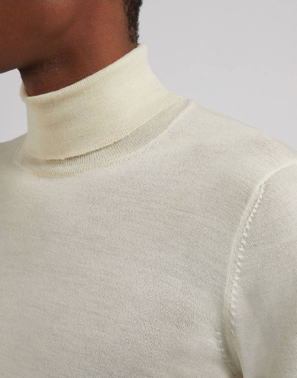 Lardini Dolcevita bianco in lana merino, seta e cashmere 50% di sconto con spedizione gratuita