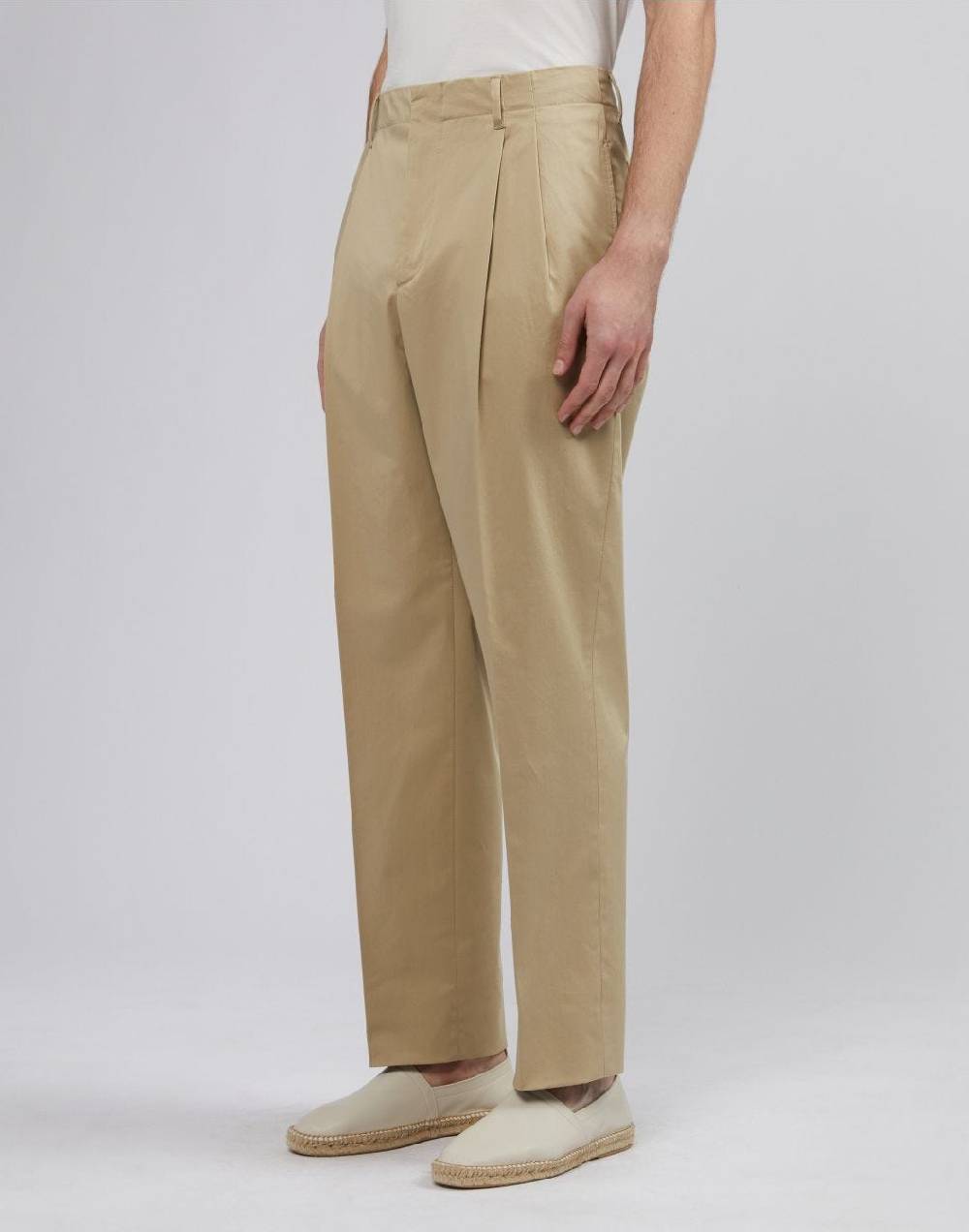 Lardini Pantalone beige in satin stretch di cotone Qualità Garantita