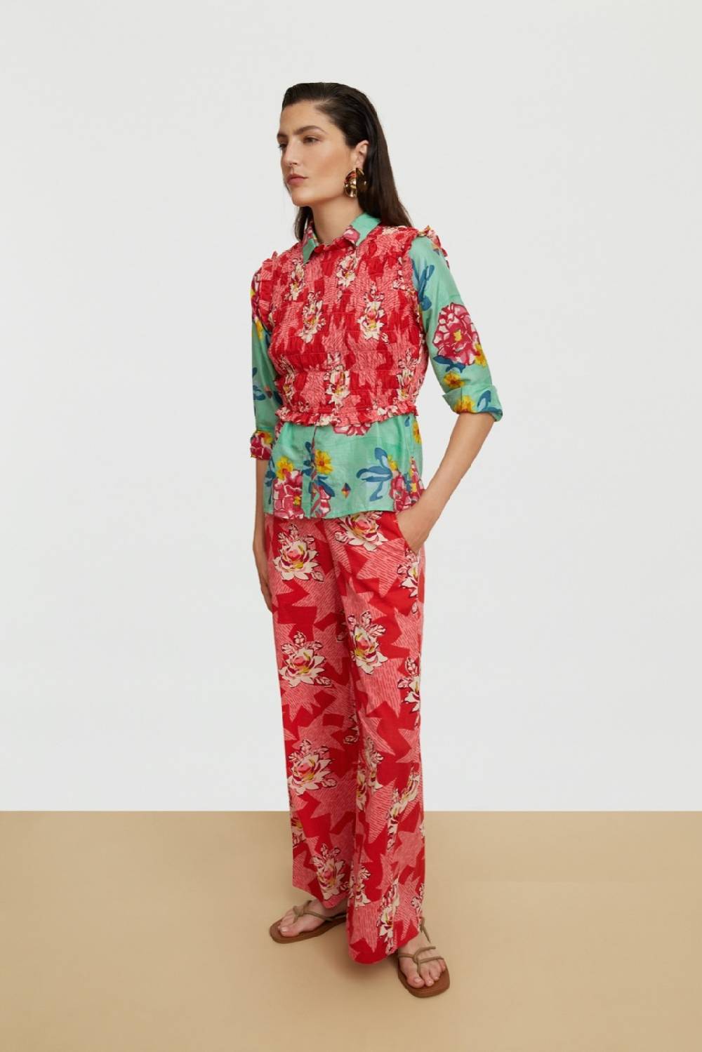 Lisa Corti top pineapple star flower red Officina