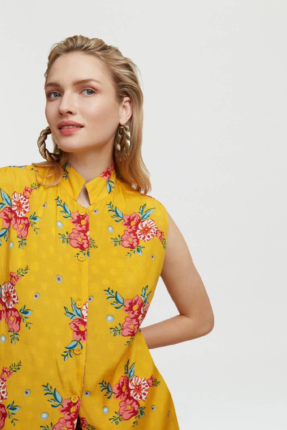 Lisa Corti gilet lungo myanmar bukhara flower gold Qualità