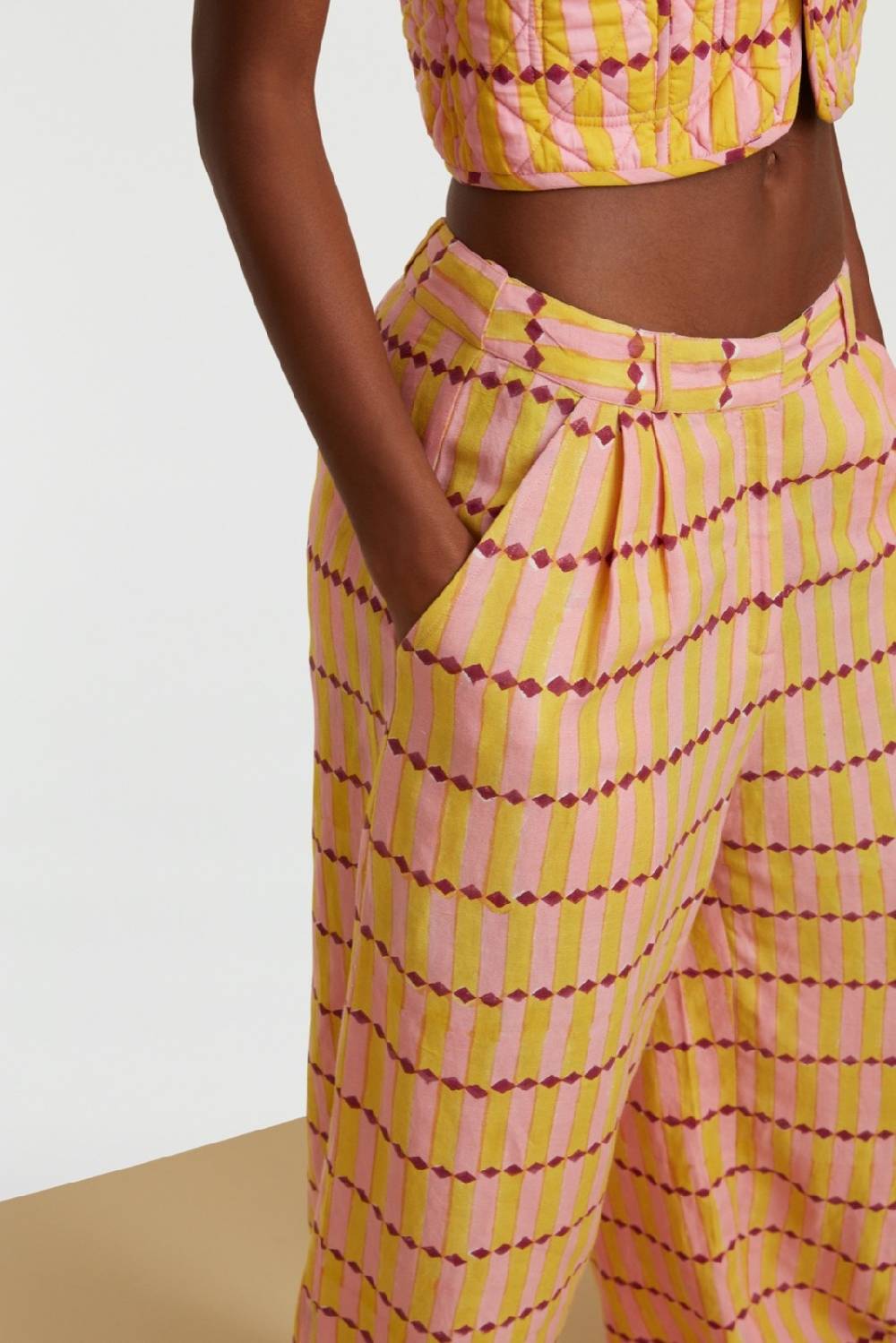 Lisa Corti pantalone theresa diamond stripes light yellow Offerta