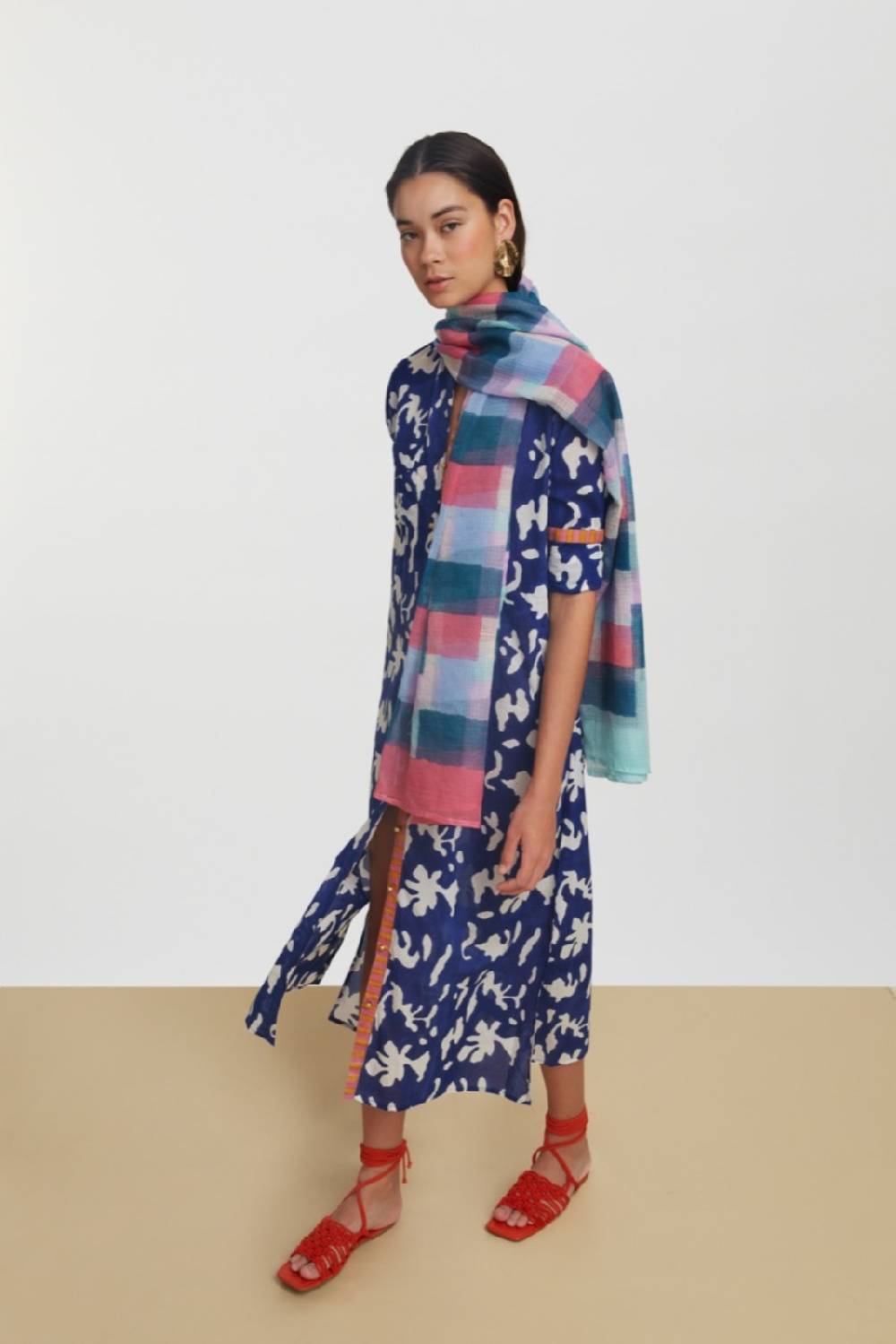 Lisa Corti kurta lunga aperta blue pot royal blue Prezzo di fabbrica