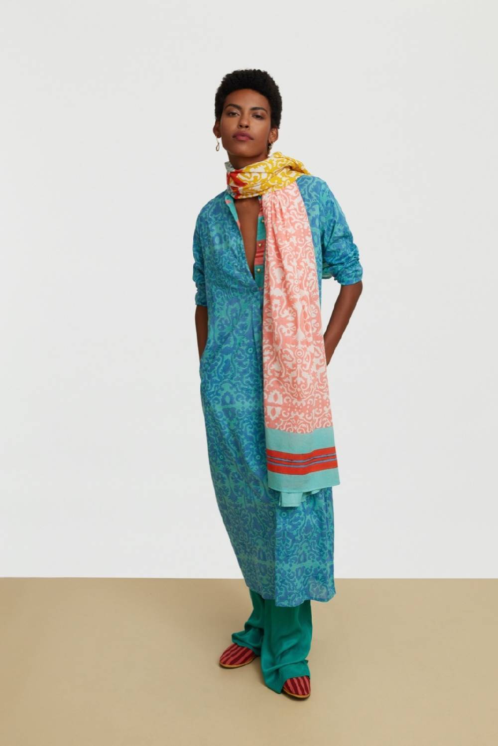 Lisa Corti kurta lunga damask design blue Comprare a buon mercato
