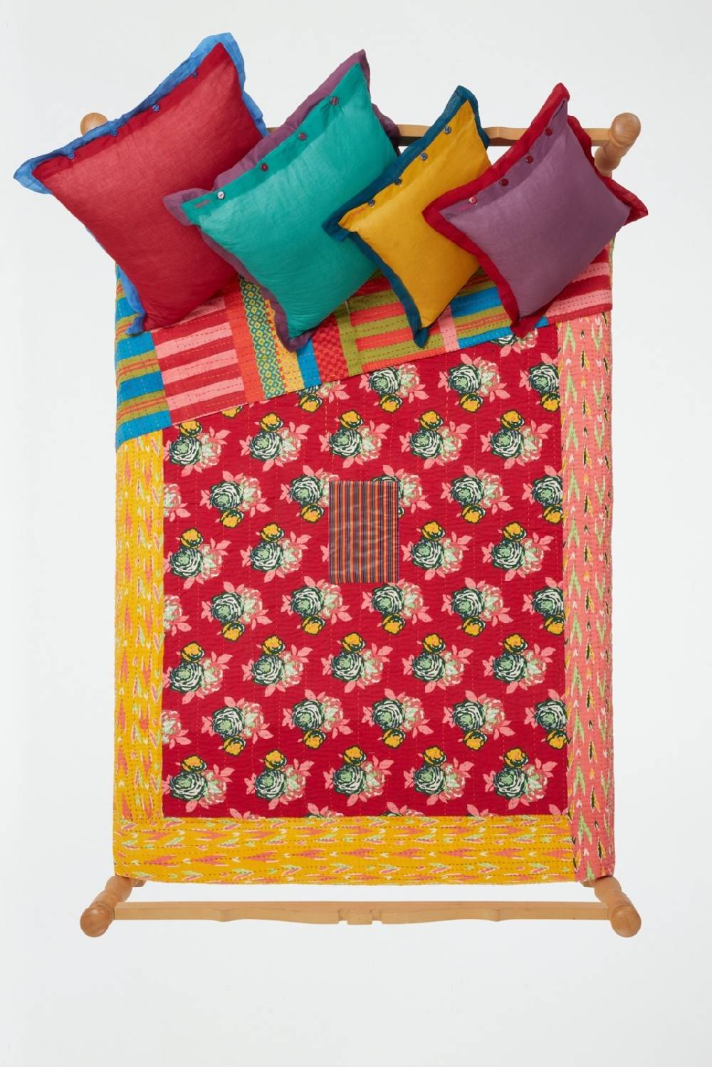 Lisa Corti copriletto reversibile gudri 220x250cm bold rose red Vendita