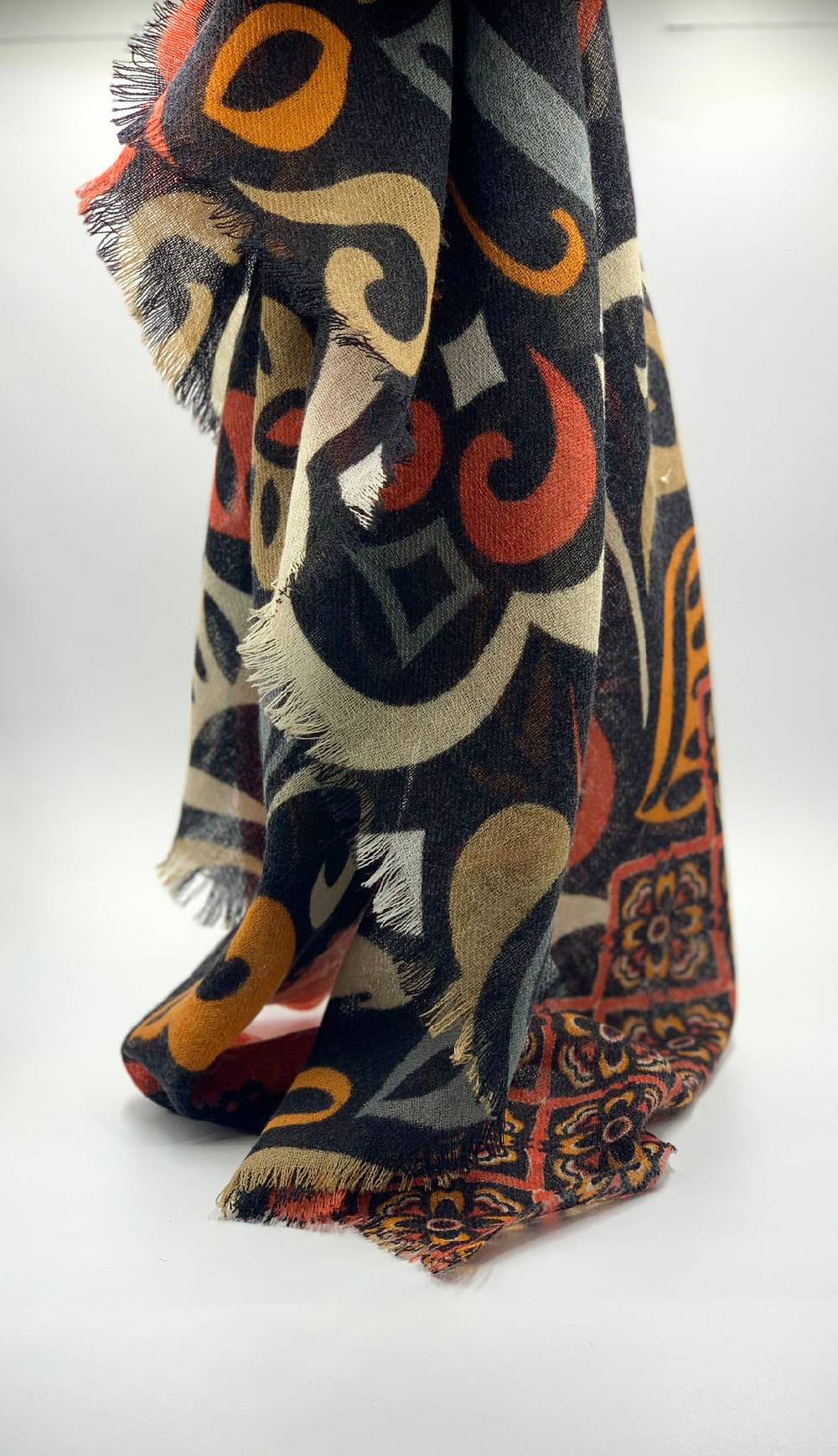 Ordi.to Accessori GAUGUIN NERA - Sciarpa in lana Offerta Anniversario