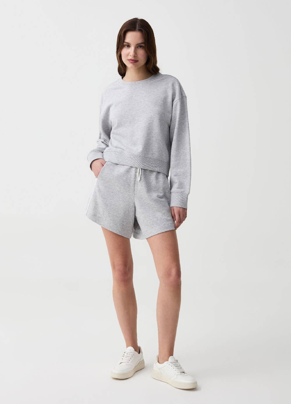 Ovs Bermuda jogger Essential con profili rigati