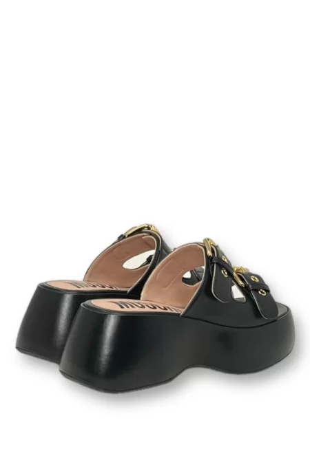 MOSCHINO Moschino Scarpe basse di alta qualità. Comode e alla moda Limitato a 3 giorni