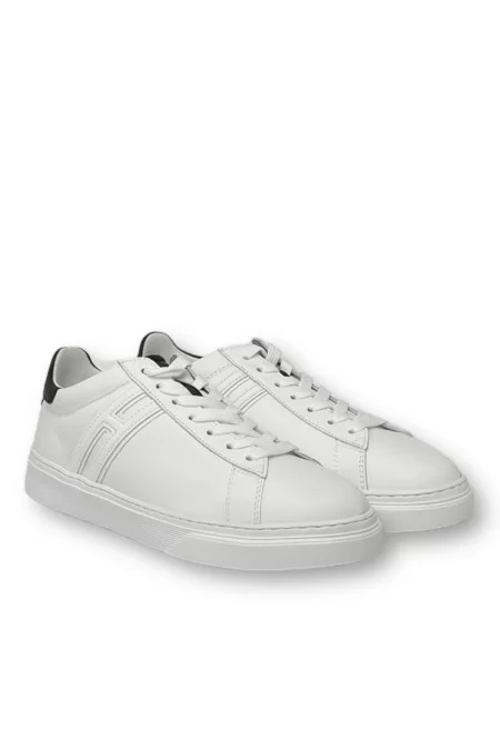 HOGAN Scarpa Hogan Allacciato H Canaletto Modello HXM3650J3100BV 0001, elegante e confortevole. Realizzato con materiali di alta qualità e design raffinato. Ideale per un look moderno e sofisticato. Perfetto per completare il t Ultimi tre giorni