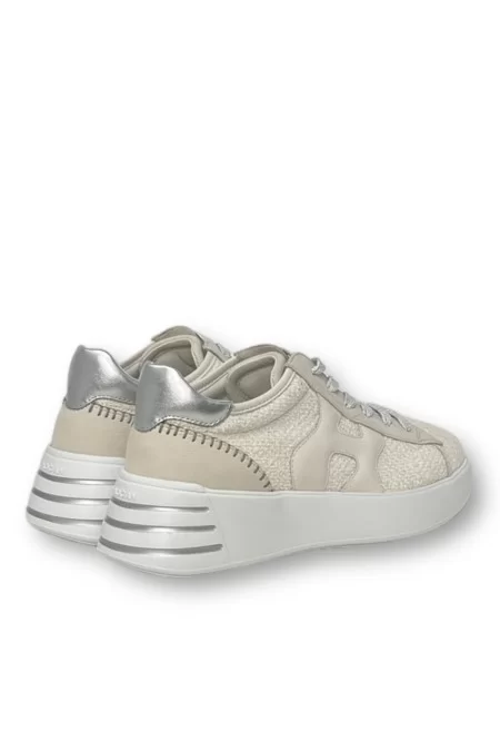 HOGAN Scarpe Hogan Scopri le iconiche sneakers di Hogan, sinonimo di stile e qualità Convenienza