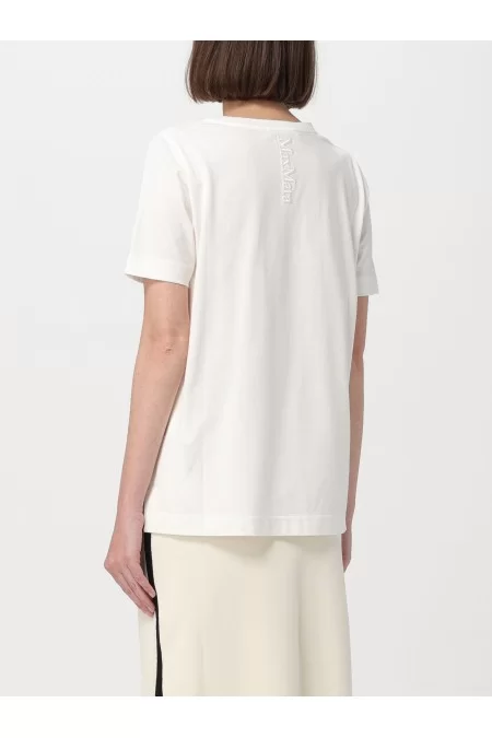 S' MAXMARA Descrizione della t-shirt da donna di S\' MAXMARA La maglietta da donna di S\' MAXMARA è un capo di alta qualità, realizzato con tessuti pregiati e design elegante. Perfetta per un look sofisticato e alla moda. Scop In Saldo