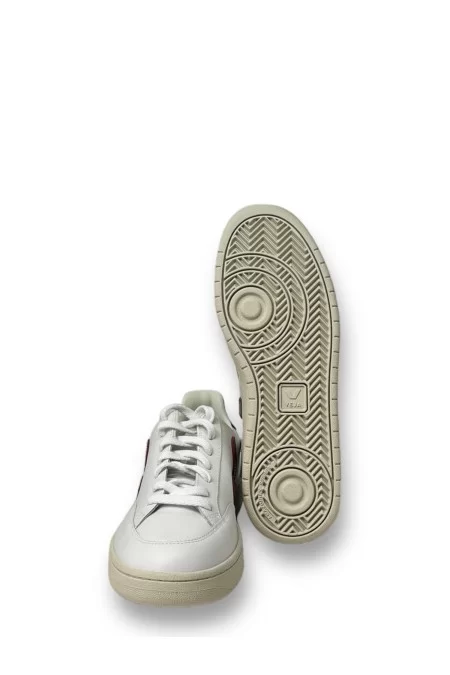 VEJA V-12 Moda