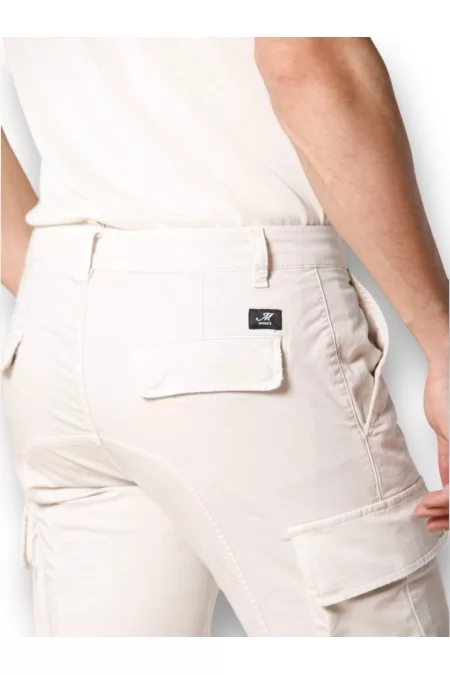 MESON'S Le culotte di MESON\'S sono eleganti e di alta qualità. Si adattano perfettamente. Il culotte di MESON\'S sono eleganti e di alta qualità. Si adattano perfettamente Spedizione Gratuita