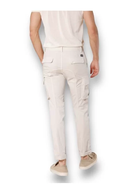 MESON'S Le culotte di MESON\'S sono eleganti e di alta qualità. Si adattano perfettamente. Il culotte di MESON\'S sono eleganti e di alta qualità. Si adattano perfettamente Spedizione Gratuita