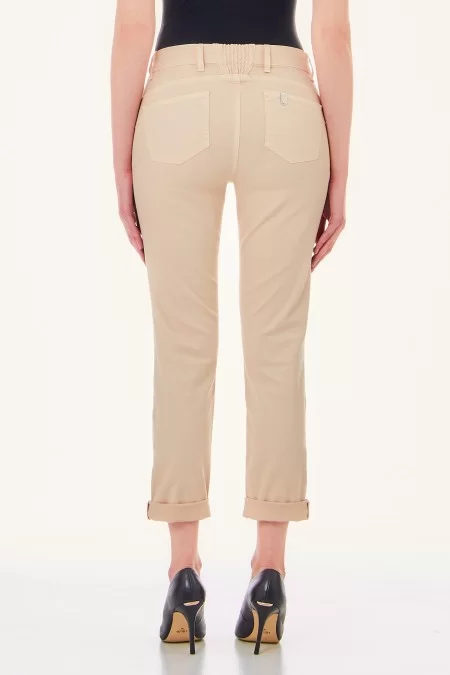 LIU JO BLUE DENIM JEANS DONNA LIU JO BLUE DENIM Jeans femminili di alta qualità, marchio Liu Jo. Stile elegante e confortevole Fino al 55% di sconto