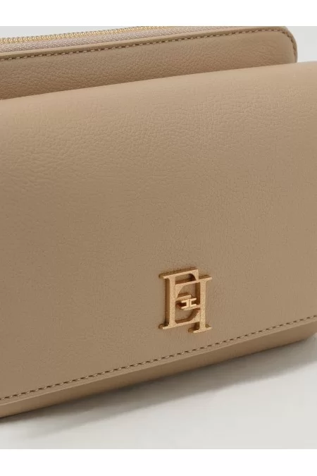 ELISABETTA FRANCHI Descrizione del prodotto: ELISABETTA FRANCHI. Borsa elegante e di alta qualità 50% di sconto per tempo limitato