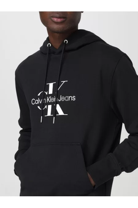 CALVIN KLEIN Maglione da uomo Calvin Klein Un maglione da uomo di alta qualità di Calvin Klein. Stile e comfort Negozi Online