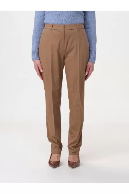 MAX MARA STUDIO Pantaloni Max Mara Studio Lussuosi e sofisticati pantaloni di Max Mara Studio. Tessuti di alta qualità Sconto
