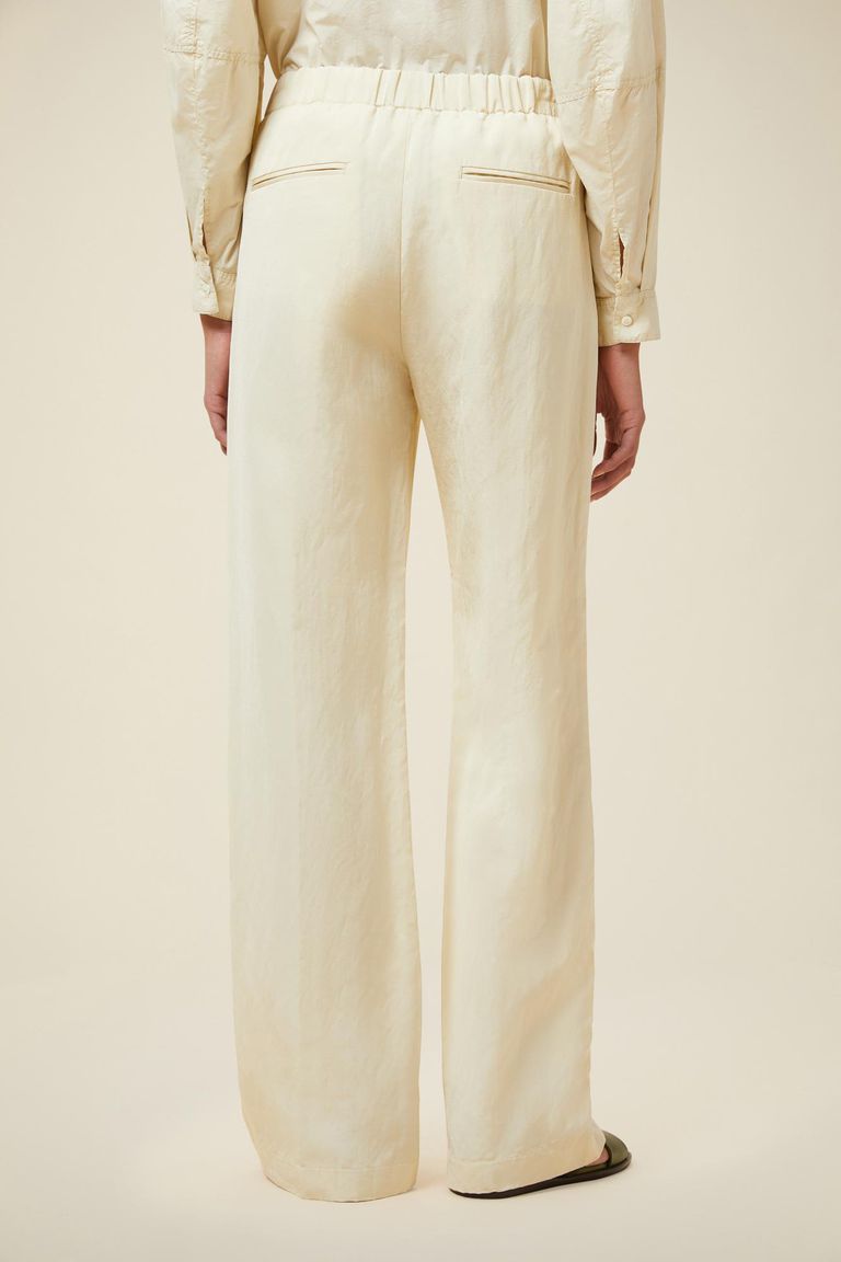 Pomandere Pantalone con gamba leggermente ampia Sottocosto