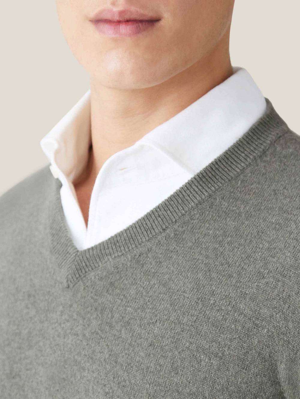 Luca Faloni Scollo a Vcashmere a 2 fili Soddisfazione Garantita