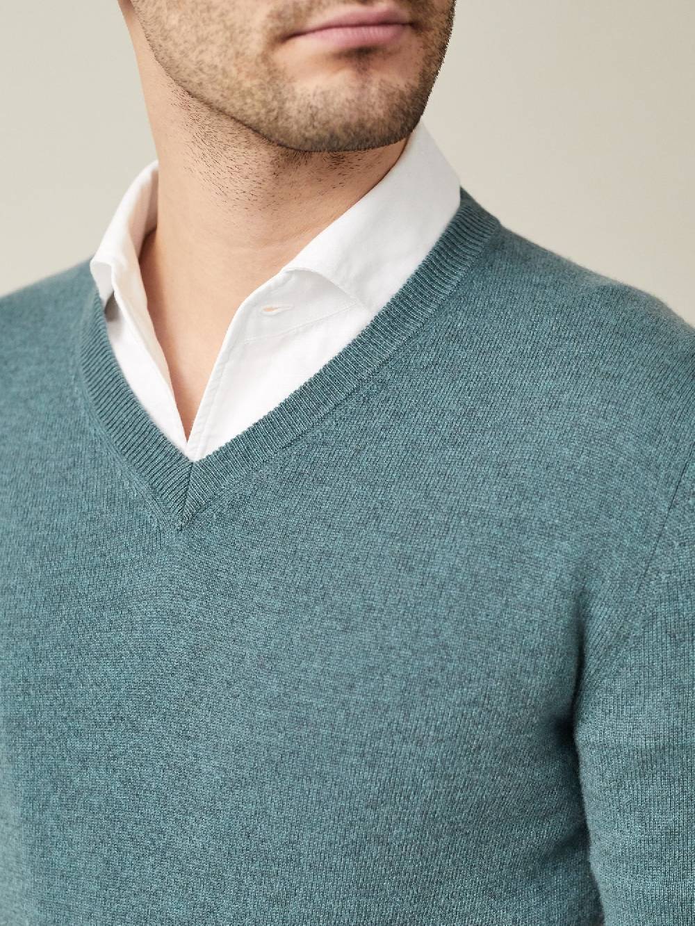 Luca Faloni Scollo a Vcashmere a 2 fili Acquista Ora
