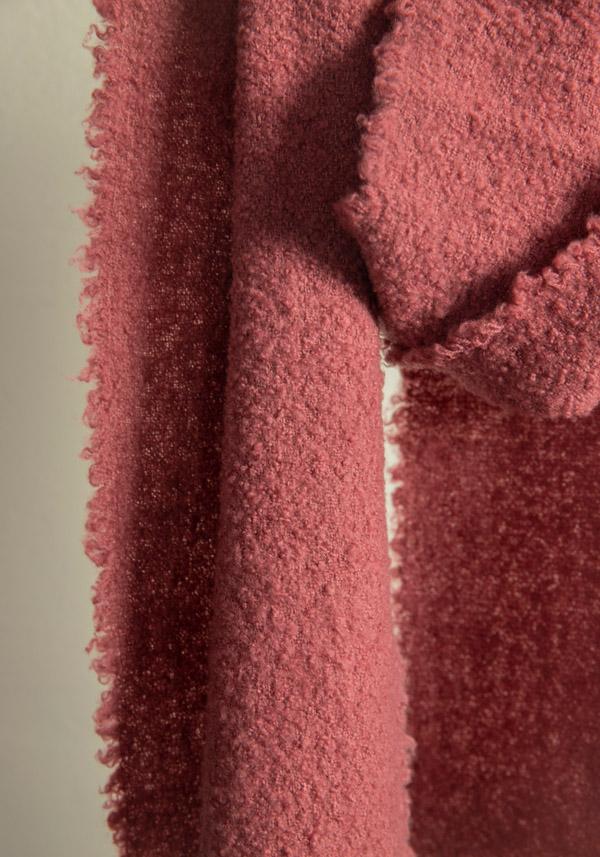 Rose & Lini FALIERO SARTI WOOL & CASHMERE “ALEXINA” HOT PINK SCARF Convenienza