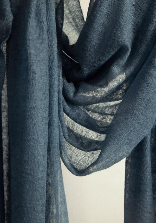 Rose & Lini MIRROR IN THE SKY CASHMERE “CLOUD KNITTED PLAIN” STORM SHAWL I Più Venduti