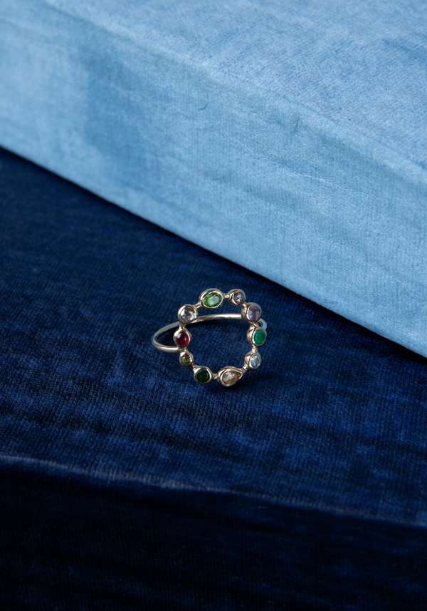 Rose & Lini DORETTE MULTICOLOR “BAGUE COURONNÉE” GOLD RING In vendita