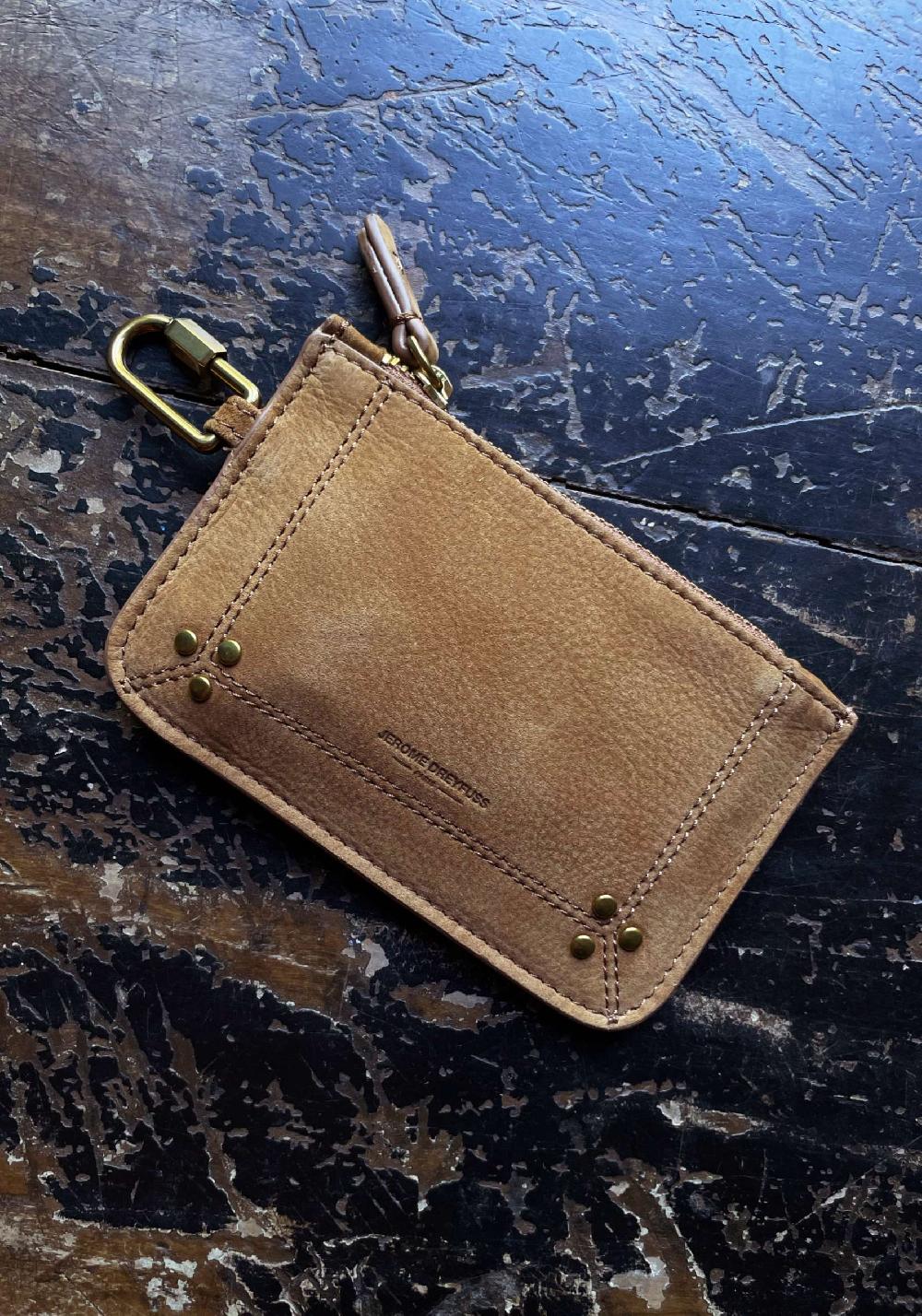 Rose & Lini JÉRÔME DREYFUSS “POPOCHE XS” TABAC SUEDE POUCH Fino al 50% di sconto