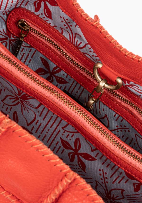 Rose & Lini JAMIN PUECH “HONU MM” CORAL LEATHER BAG Sostegno trimestrale