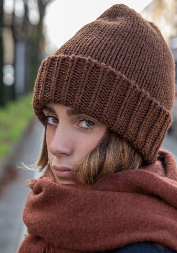 Rose & Lini DANIELAPI MERINO’S WOOL “RASATO” CACAO BEANIE Esporta salva