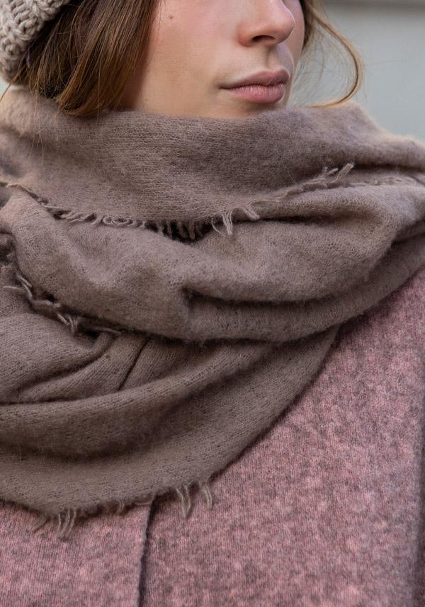 Rose & Lini MIRROR IN THE SKY CASHMERE “OPEN KNITTED” EPIDERMIS SCARF Latest stili