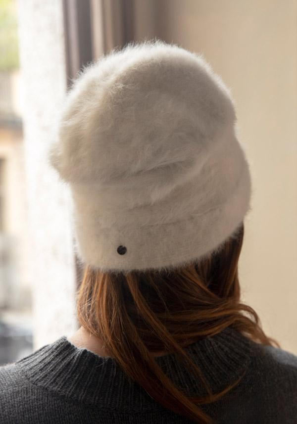 Rose & Lini YESEY “LACES” NATURAL ANGORA HAT Super sconto