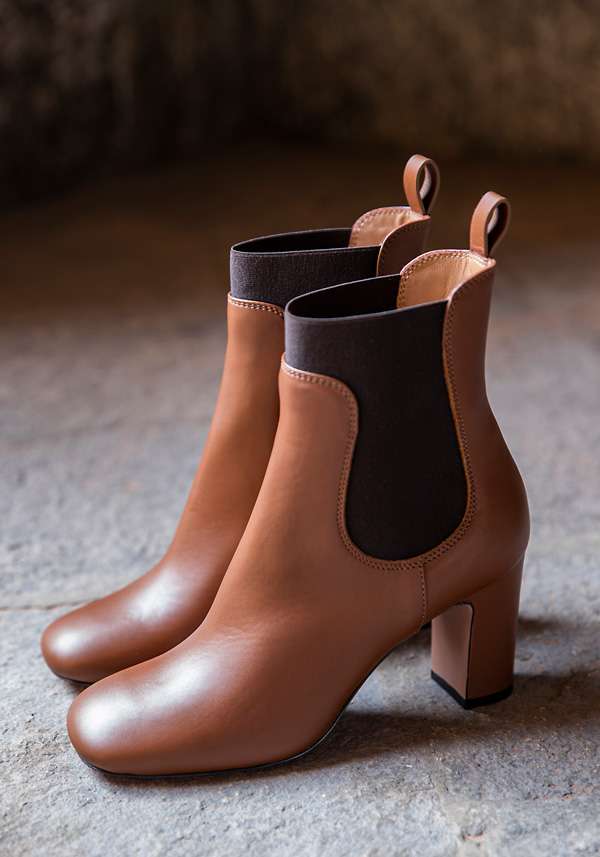 Rose & Lini PELLICO “APEMA” BROWN ANKLE BOOTS Affare Del Giorno