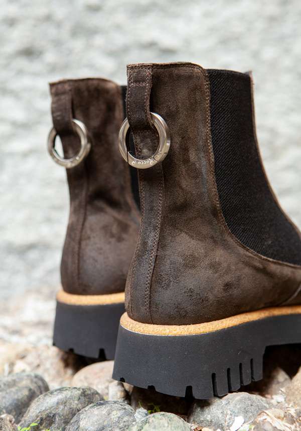 Rose & Lini ROCCO P. “TRONCH 13603” SUEDE CHOCO ANKLE BOOTS Sconto