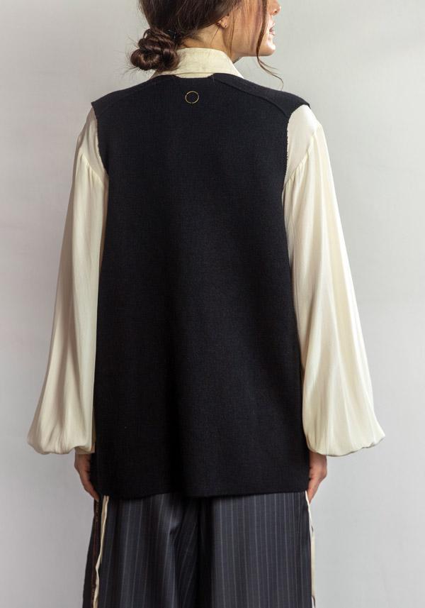 Rose & Lini OYUNA CASHMERE “JACKET MUNDAT” BLACK Offerta temporanea