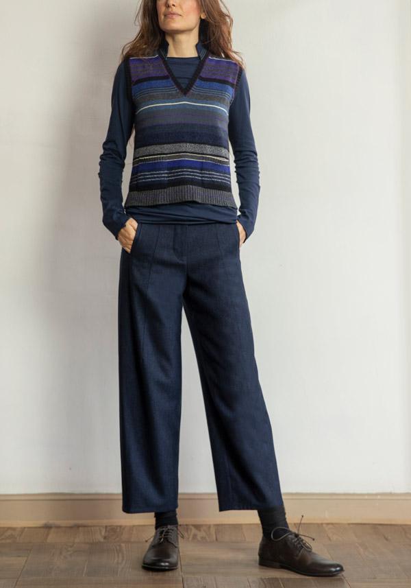 Rose & Lini DIANE DE CLERCQ CASHMERE & LAMB WOOL “COCOS” DENIM BLUE GILET Nuovi prodotti