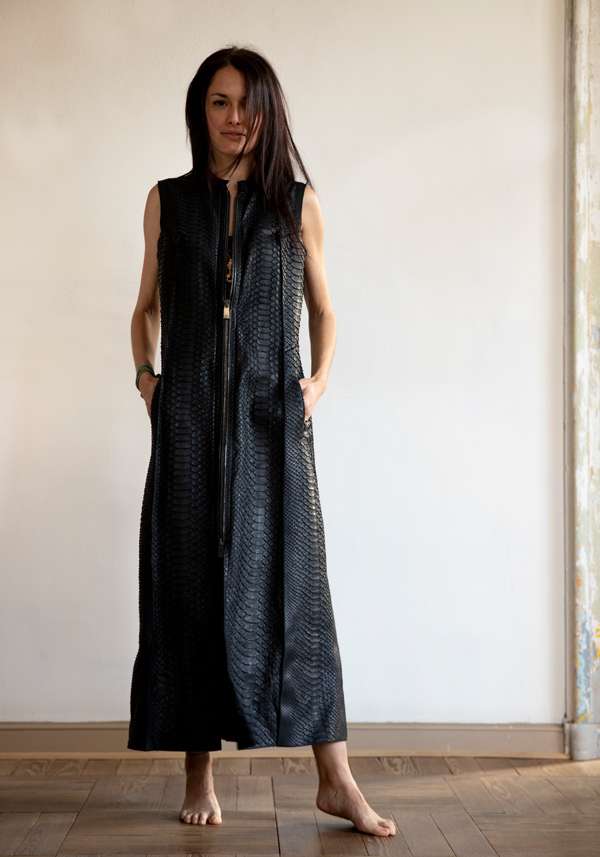 Rose & Lini SIMONA TAGLIAFERRI BLACK PYTHON LONG GILET Duty-free