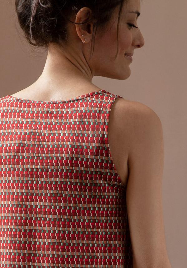 Rose & Lini SIYU RED “118” PATTERNED TOP Nuovo