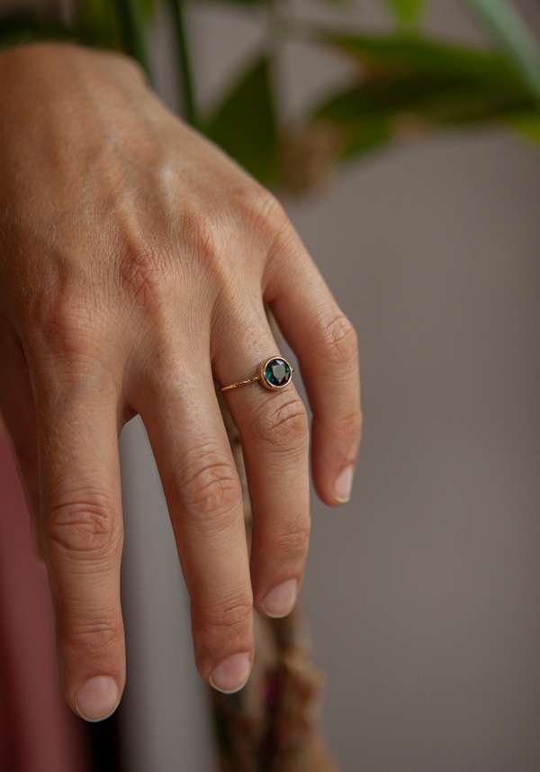 Rose & Lini MAITEA ROUND “TOURMALINE” PETROL BLUE RING Shopping Online