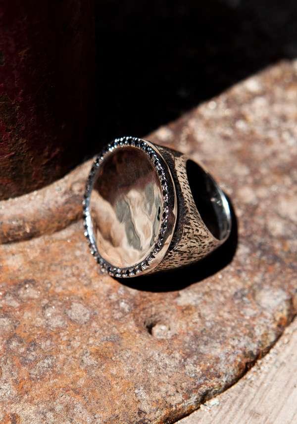 Rose & Lini SIMONA TAGLIAFERRI LARGE “MOON RING J164” BLACK DIAMONDS Economico