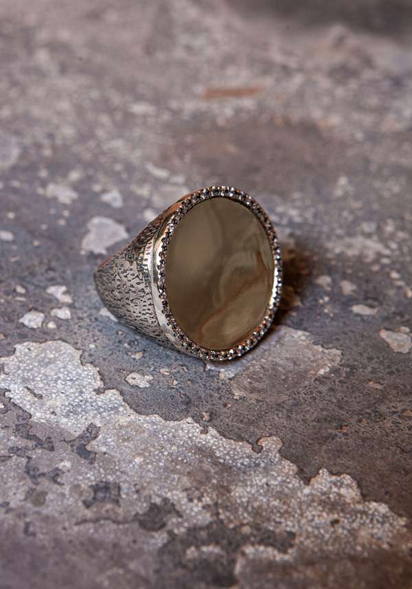 Rose & Lini SIMONA TAGLIAFERRI LARGE “MOON RING J224” YELLOW GOLD & WHITE DIAMONDS Outlet